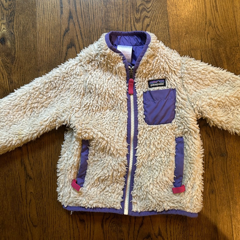 Patagonia fleece size 2 T